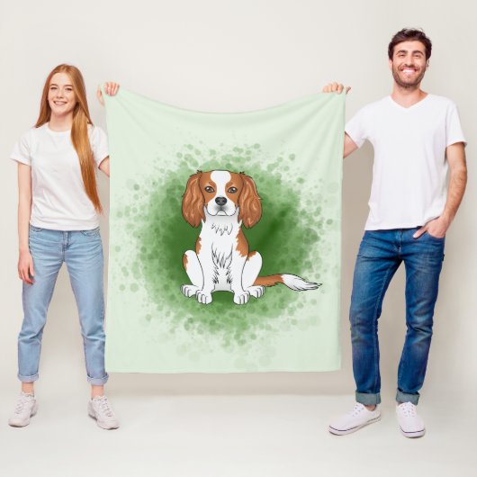 Blenheim Cavalier King Charles Spaniel Op Groen Fleece Deken (In situ)