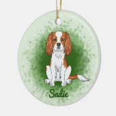 Blenheim Cavalier King Charles Spaniel Op Groen Keramisch Ornament (Links)