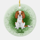 Blenheim Cavalier koning Charles spaniel over groe Keramisch Ornament (Achterkant)