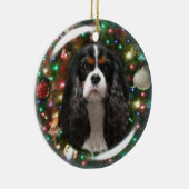 Blenheim & Tricolor Cavalier King Charles Spaniel Keramisch Ornament (Rechts)