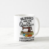 Blessed Are The Quilters Funny Quilting Sewing Sew Koffiemok (Voorkant rechts)