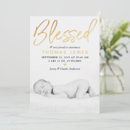 "Blessed" Gold Foil Foto geboorteaankondiging Aankondiging (Staand voorkant)