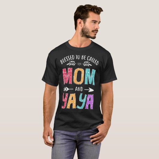 Blessed heet mama en Yaya Funny Grandma Mo T-shirt (Voorkant volledig)