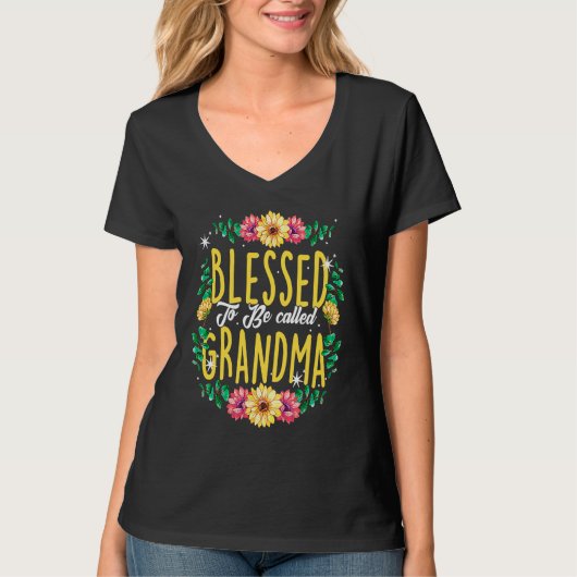 Blessed To Be Called Grandma Flowers Grandmother M T-shirt (Voorkant)