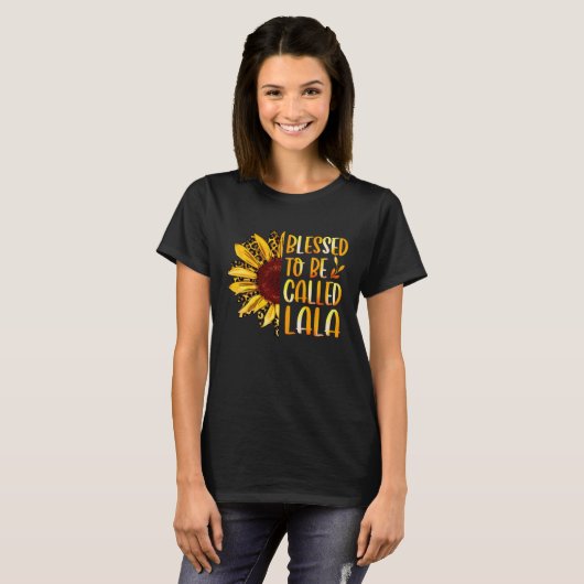 Blessed To Be Called Lala Cute Sunflower Mothers D T-shirt (Voorkant volledig)