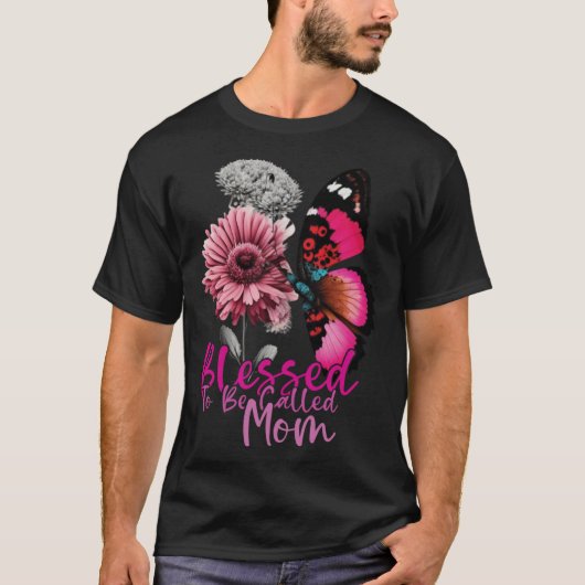Blessed To Be Called Mom Mother s Day 2023 Butterf T-shirt (Voorkant)