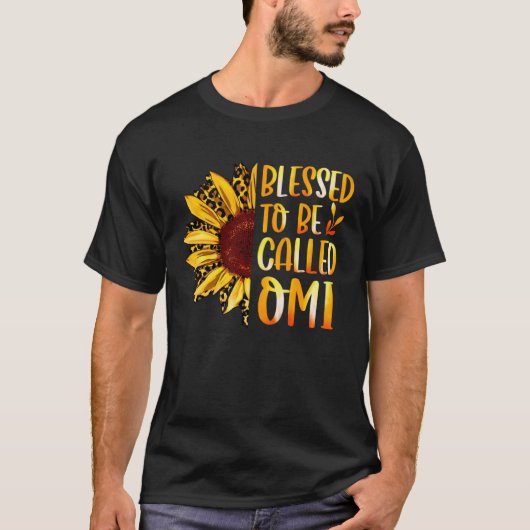 Blessed To Be Called Omi Cute Sunflower Women Moth T-shirt (Voorkant)