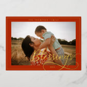 Blessenaar Elegant Script Calligraphy Family Foto Folie Feestdagenkaart (Voorkant)