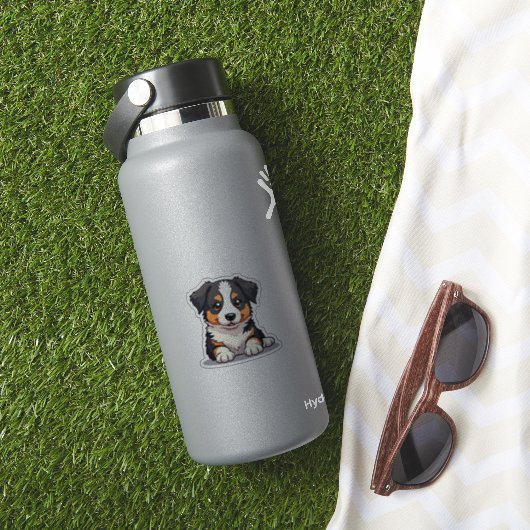 Blij Australian Shepherd-puppy – Chibi-kunst Sticker (HydroFlask Insitu)