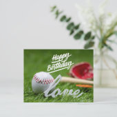 Blij baard op honkbal met bal op groen gras briefkaart (Staand voorkant)