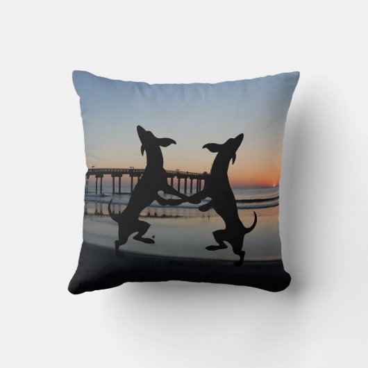 Blij honden dansen op het strand scène kussen (Achterkant)