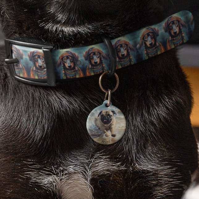 Blij Pug  aan het Strand aanpasbaar Huisdierpenning (Creator heeft geüpload)