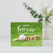 Blij Vaderdag op groen gras Briefkaart (Staand voorkant)