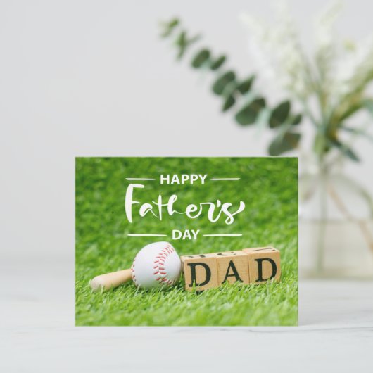 Blij Vaderdag op groen gras Briefkaart (Staand voorkant)