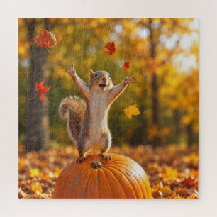 Blijde eekhoorn die herfstbladeren in de lucht goo legpuzzel
