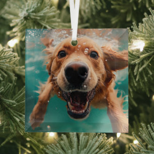 Blijde Goudharige Retriever Zwemt Onderwater Glas Ornament