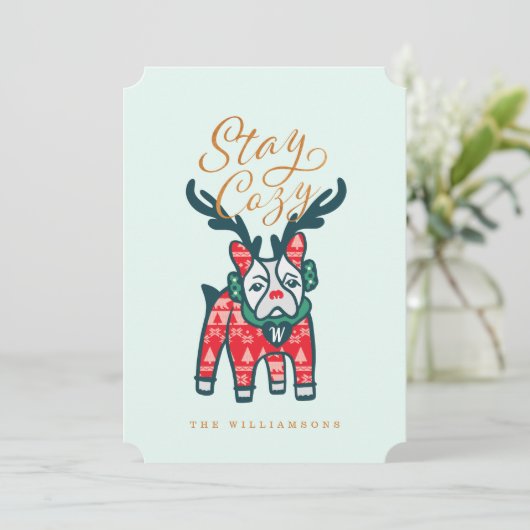 Blijf Cozy | Frans Bulldog Reindekerst Feestdagenkaart (Staand voorkant)