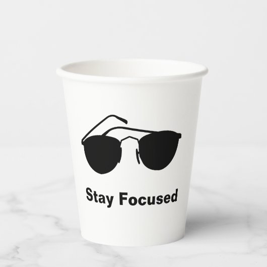 Blijf geconcentreerd in 2026 papieren bekers (Voorkant)