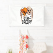 Blijf griezelig PNG, Retro Skull Halloween Spandoek (Insitu)