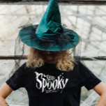 Blijf griezelige heksen heks Halloween grappig T-shirt<br><div class="desc">Evoceer de betovering van Halloween met onze 'Stay Spooky Witches' grappige t-shirts. Duik in een wereld van slechte humor en griezelige stijl, terwijl je het griezeligste seizoen viert. Vier het seizoen met een vleugje humor, en maak een statement dat zowel griezelig als vermakelijk is. Een betoverende aanvulling op je Halloween...</div>