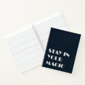 Blijf In Je Magie Minimalistische Notitieboek (Binnen)