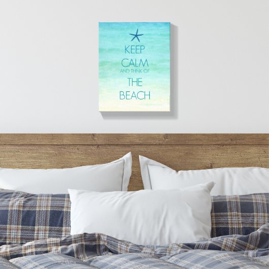 BLIJF KALM EN DENK AAN HET STRAND CANVAS AFDRUK (Insitu (Slaapkamer))