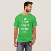 Blijf kalm en Drink aan - Funny St. Patrick shirt (Voorkant volledig)