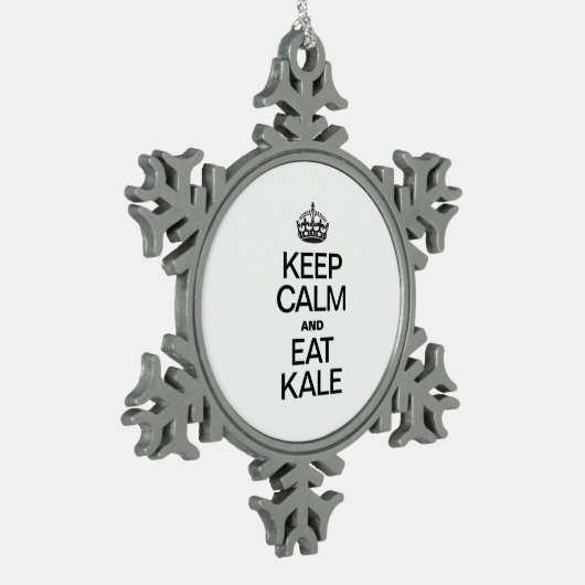 BLIJF KALM EN EET KALE TIN SNEEUWVLOK ORNAMENT (Links)