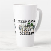 "Blijf kalm en hou van gorilla's Latte Mok (Rechterhoek)