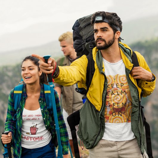 Blijf kalm en kaffemik op Groenland Inuit cultuur T-shirt