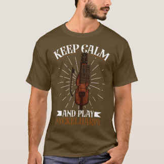 Blijf kalm en speel Nyckelharpa T-shirt