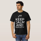 Blijf kalm en train je spieren t-shirt (Voorkant volledig)