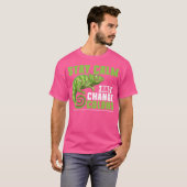 Blijf kalm en verander de kleuren van kameleon t-shirt (Voorkant volledig)