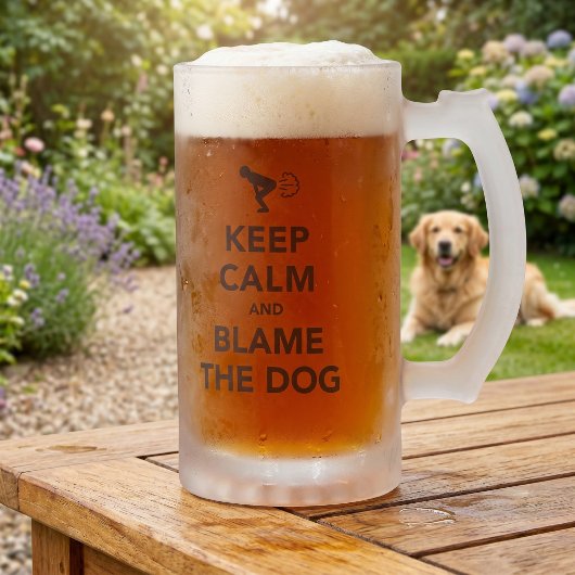 Blijf Kalmeer en Geef de Hond de Schuld Matglas Bierpul
