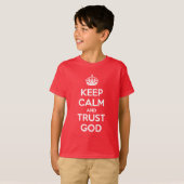 Blijf Kalmeren en Vertrouw op God T-shirt (Voorkant volledig)