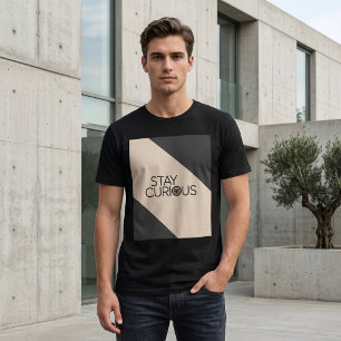 Blijf Nieuwsgierig – Moderne Minimalistische Typog Tri-Blend Shirt