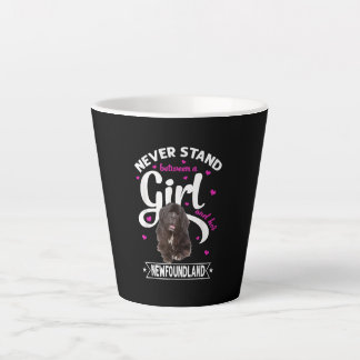 Blijf nooit tussen een meisje en haar nieuwe giete latte mok