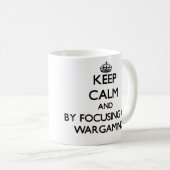 Blijf rustig door te focussen op Wargaming Koffiemok (Voorkant rechts)