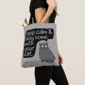 Blijf rustig en blijf thuis met uw kat tote bag (Dichtbij)