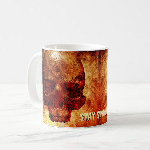 Blijf spookachtig. 3D menselijke schedel. Koffiemok