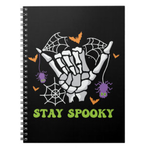 Blijf Spooky Halloween Skeleton Hand Notitieboek