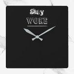 Blijf van de Woke Clock Vierkante Klok<br><div class="desc">Blijf Woke Clock met decoratieve,  noodlijdende verhuur.  Zwart-wit.</div>