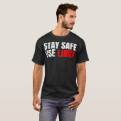 Blijf veilig gebruik Linu Funny Open Source T-shirt (Voorkant volledig)