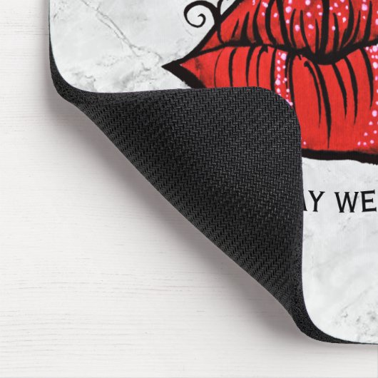 Blijf vreemde Gothische Lips Tattoo Oddity Muismat (Hoek)