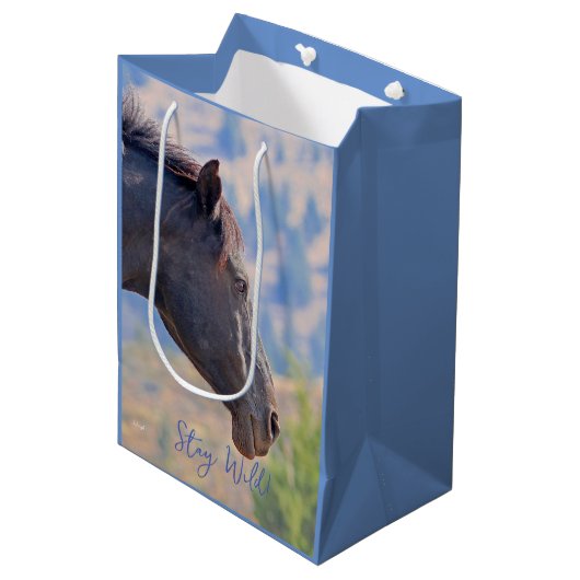Blijf Wild, cadeautas. Medium Cadeauzakje (Voorkant Gekanteld)