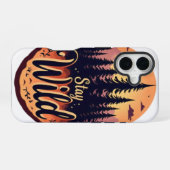 Blijf Wild: Illustratie van Zonsondergang Bos iPhone 16 Hoesje (Achterkant horizontaal)
