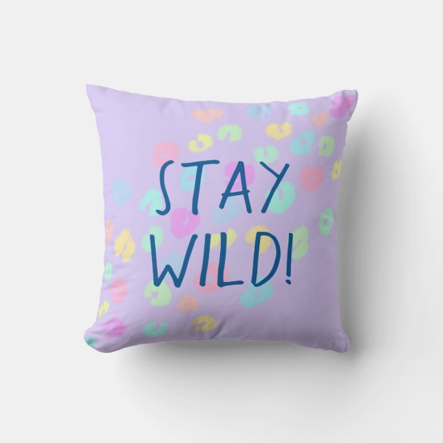 "Blijf Wild!" Pastel Rainbow Leopard Print Kussen (Voorkant)