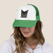 Blik van de Zwarte Kat Trucker Pet (In situ)