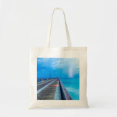 bliksem op Navarra Beach pier Tote Bag (Voorkant)