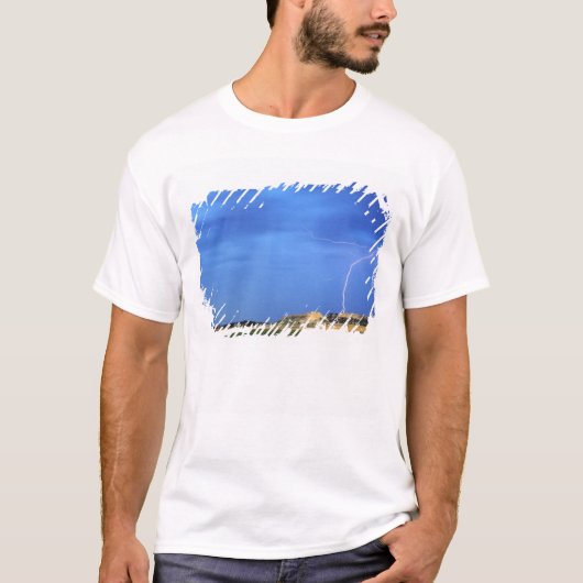Bliksem treft de Wildcat Hills bij T-shirt (Voorkant)